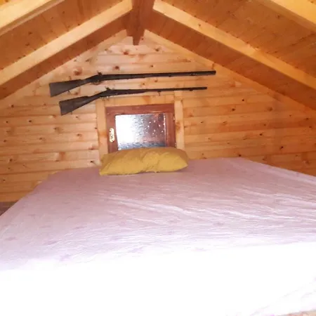 Feriehus Yalili Wooden House