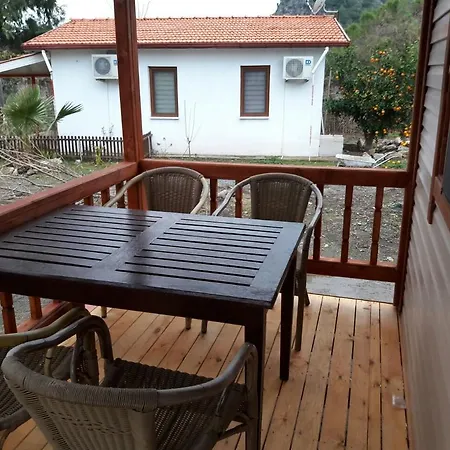 Feriehus Yalili Wooden House