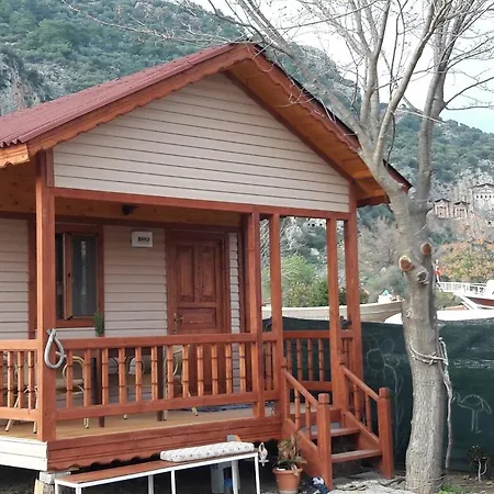 Feriehus Yalili Wooden House